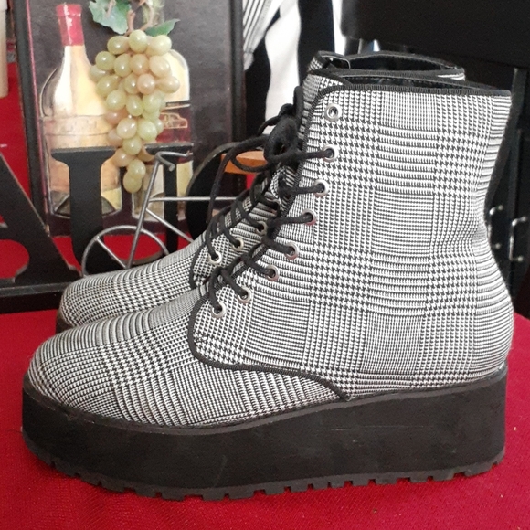 Forever 21 Shoes - Forever 21 booties.